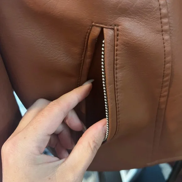 7 For All ManKind- faux leather jacket - Picture 7 of 10